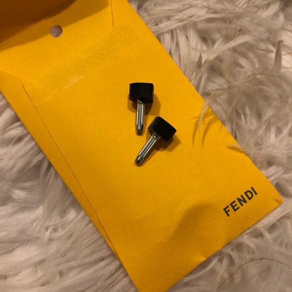 Fendi Black Flower Sandals - Picture 7 of 8